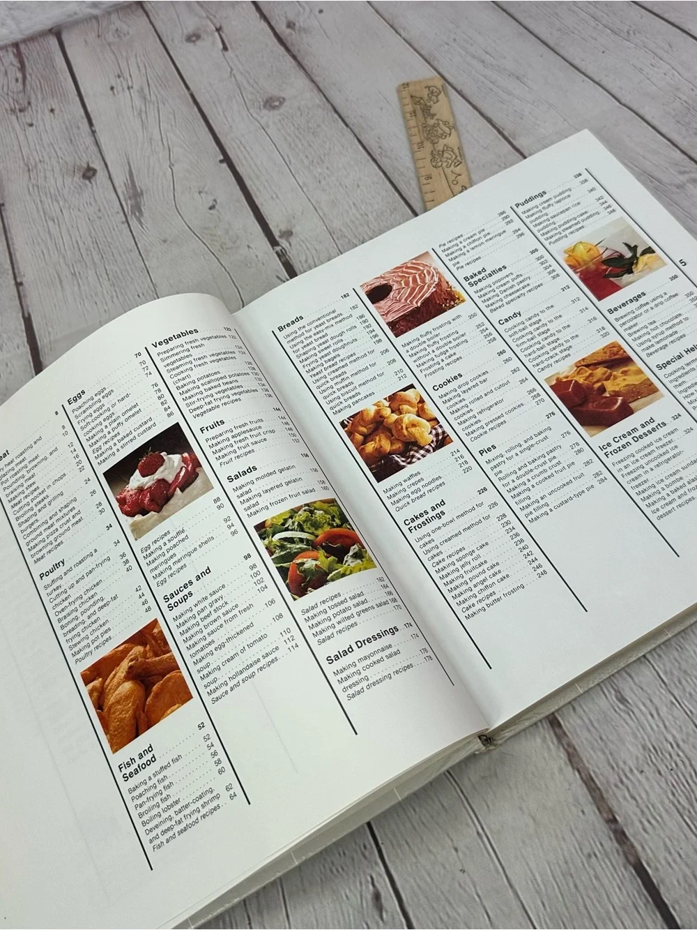 vtg 1981 Better Homes and Gardens Complete Step-By-Step Cook Book retro cottage